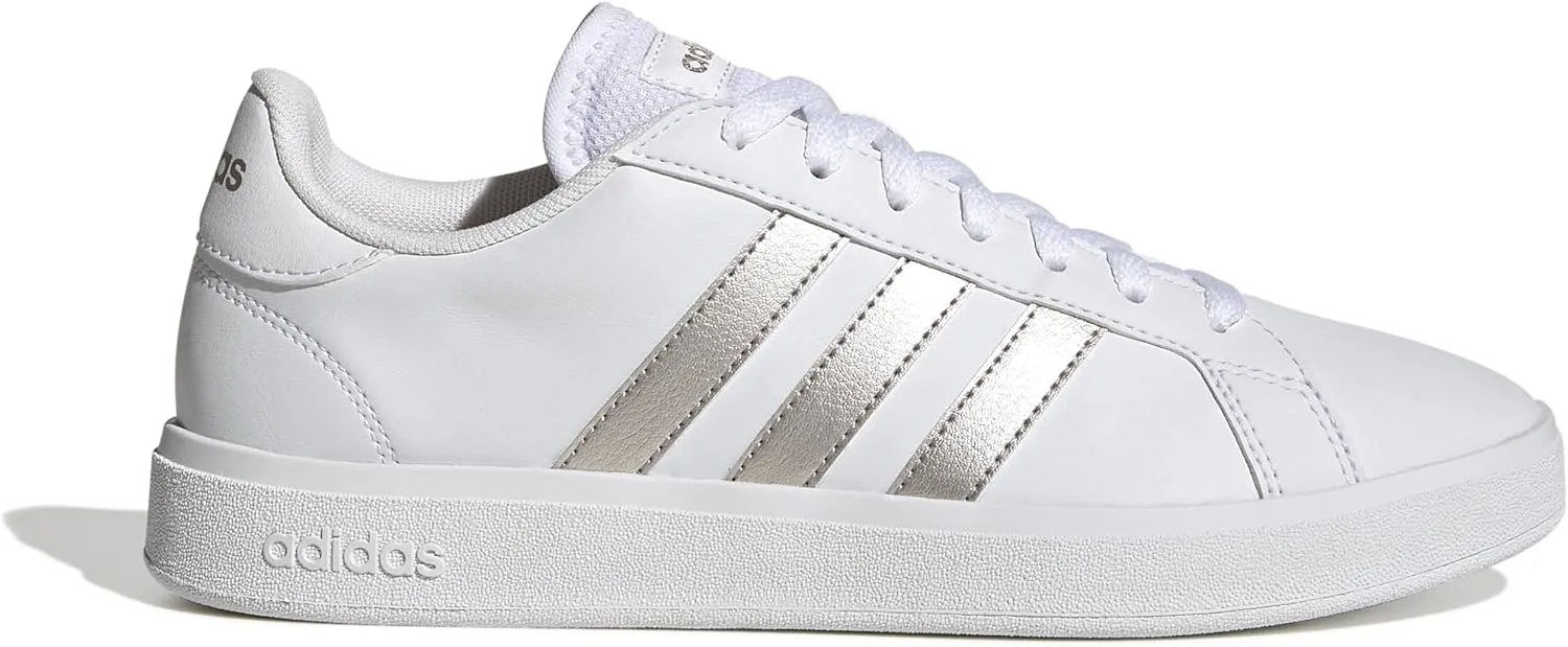 adidas Men's Advantage Base Sneaker