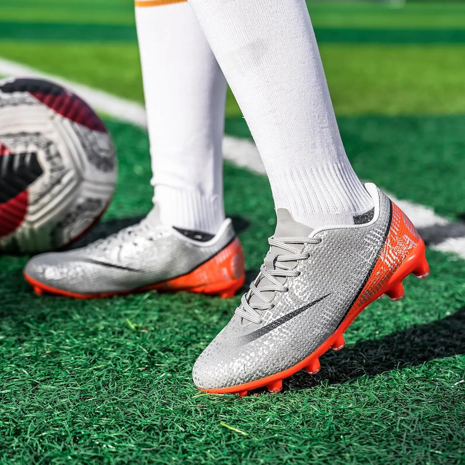 Boys Girls Soccer Shoes Kids Football Cleats Turf Indoor Low-Top Non-Slip Sneakers for Youth