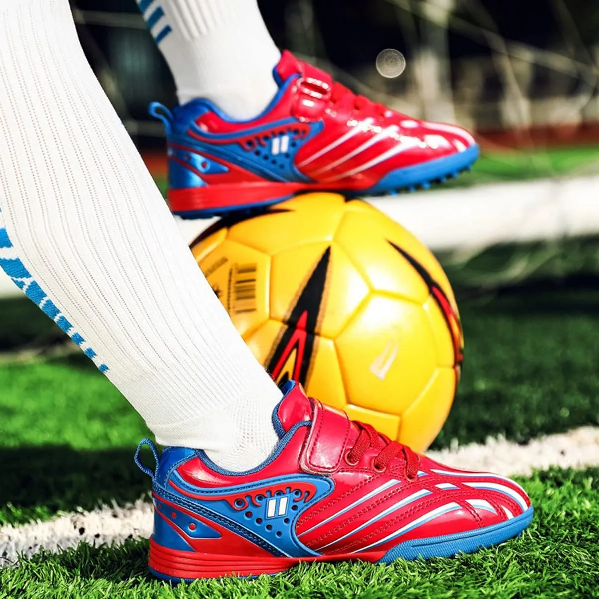 Boys Kids Youth Soccer Cleats Anti-Slip Football Boot Artificial Ground Soccer Shoes