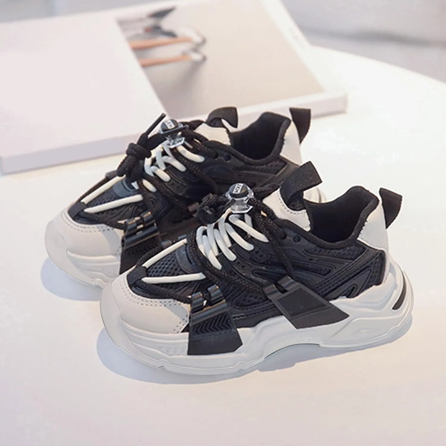 Fashion Spring Summer Children Sports Boys Run Shoes Flat Light Mesh Breathable Comfortable Kids Shoes Toddler Boys