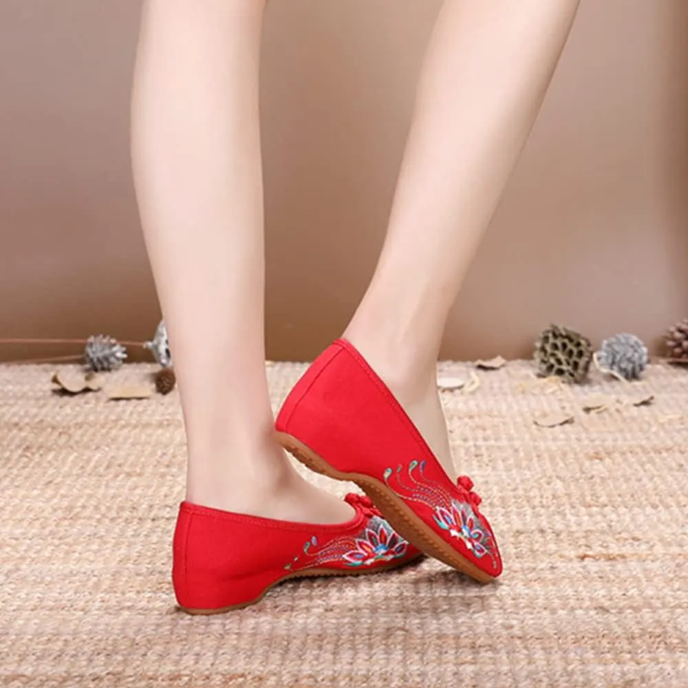 Floral Embroidered Shoes for Women Comfortable Round Toe Loafer Casual Mary Jane Ballet Flats Women's Handmade Flower Soft Canvas Shoes