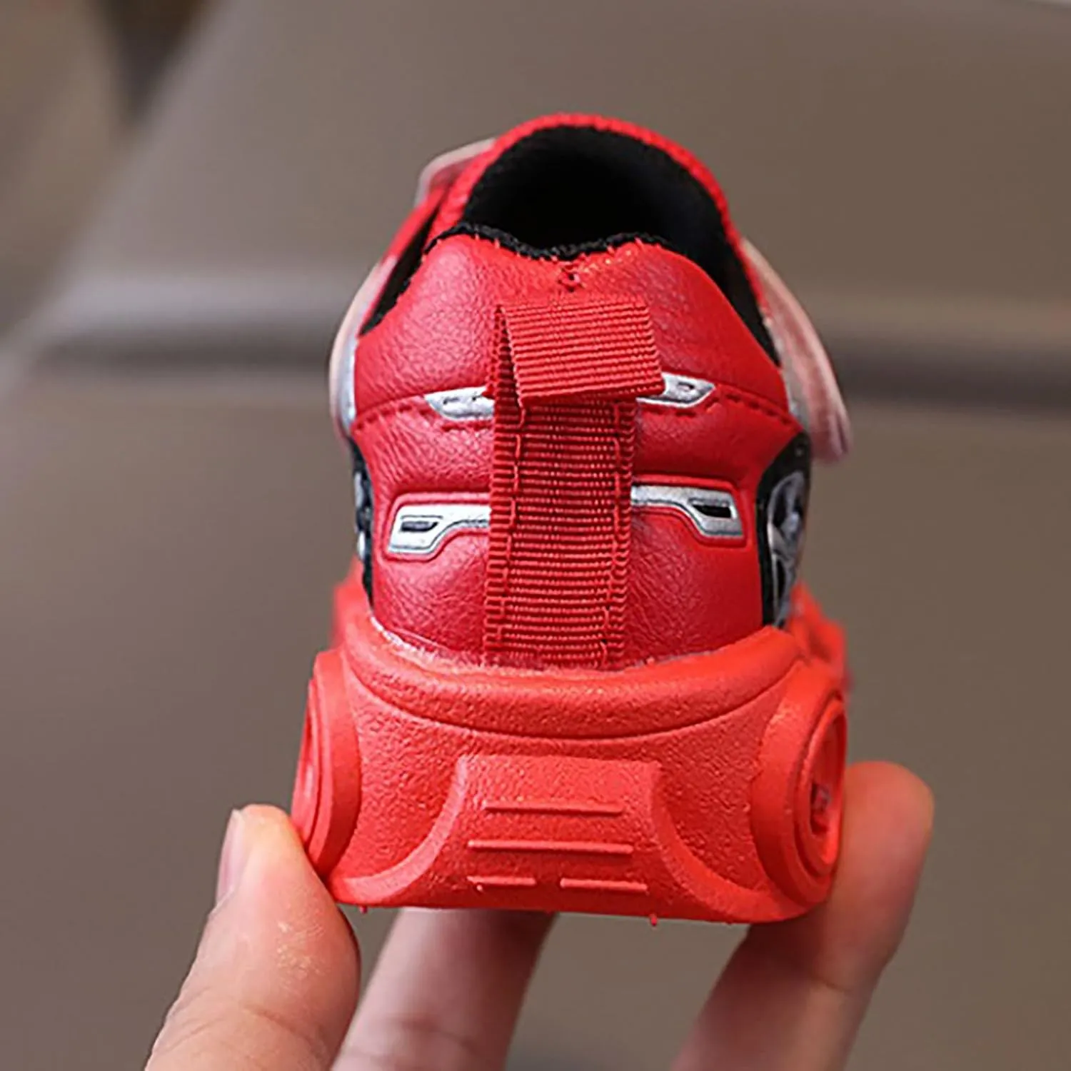 Kids' Light-Up Flashing Sneaker Athletic Running Shoes with Strap Fashionable Fun for Boys Girls Toddler Little Kid