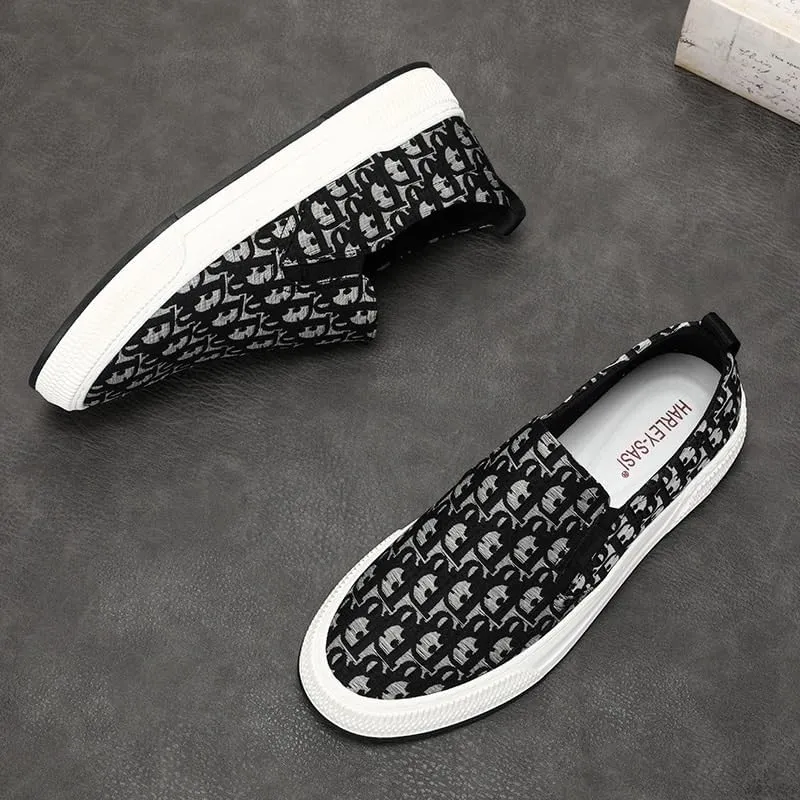Lightweight Men's Slip-On Canvas Loafers - Versatile Streetwear Shoes for Urban Style, Comfortable Fit for Daily Activities