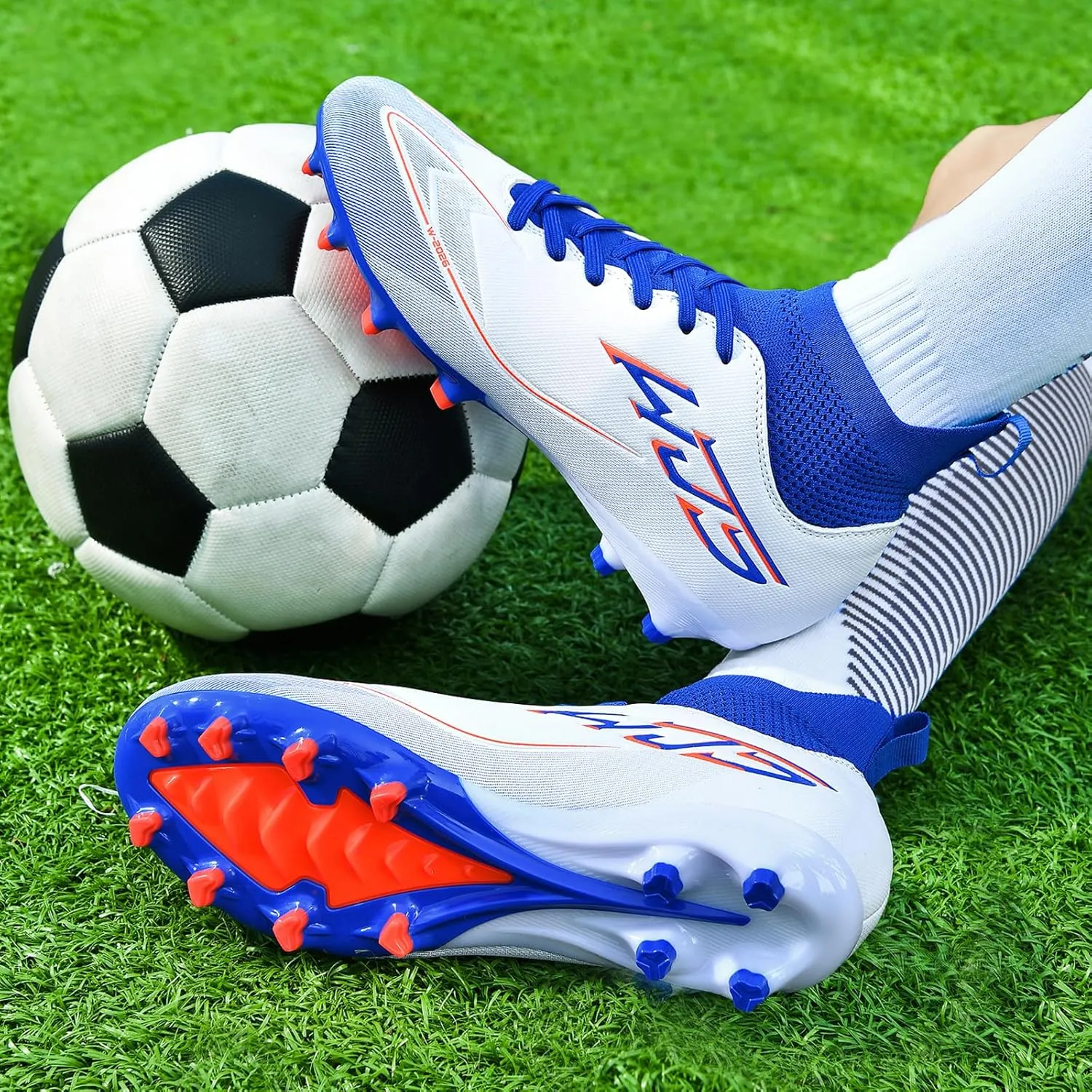 Men Soccer Shoes High-Top Soccer Cleats for Youth Boys Girls Womens Outdoor Football Shoes Adult Unisex Pink Black Purple White