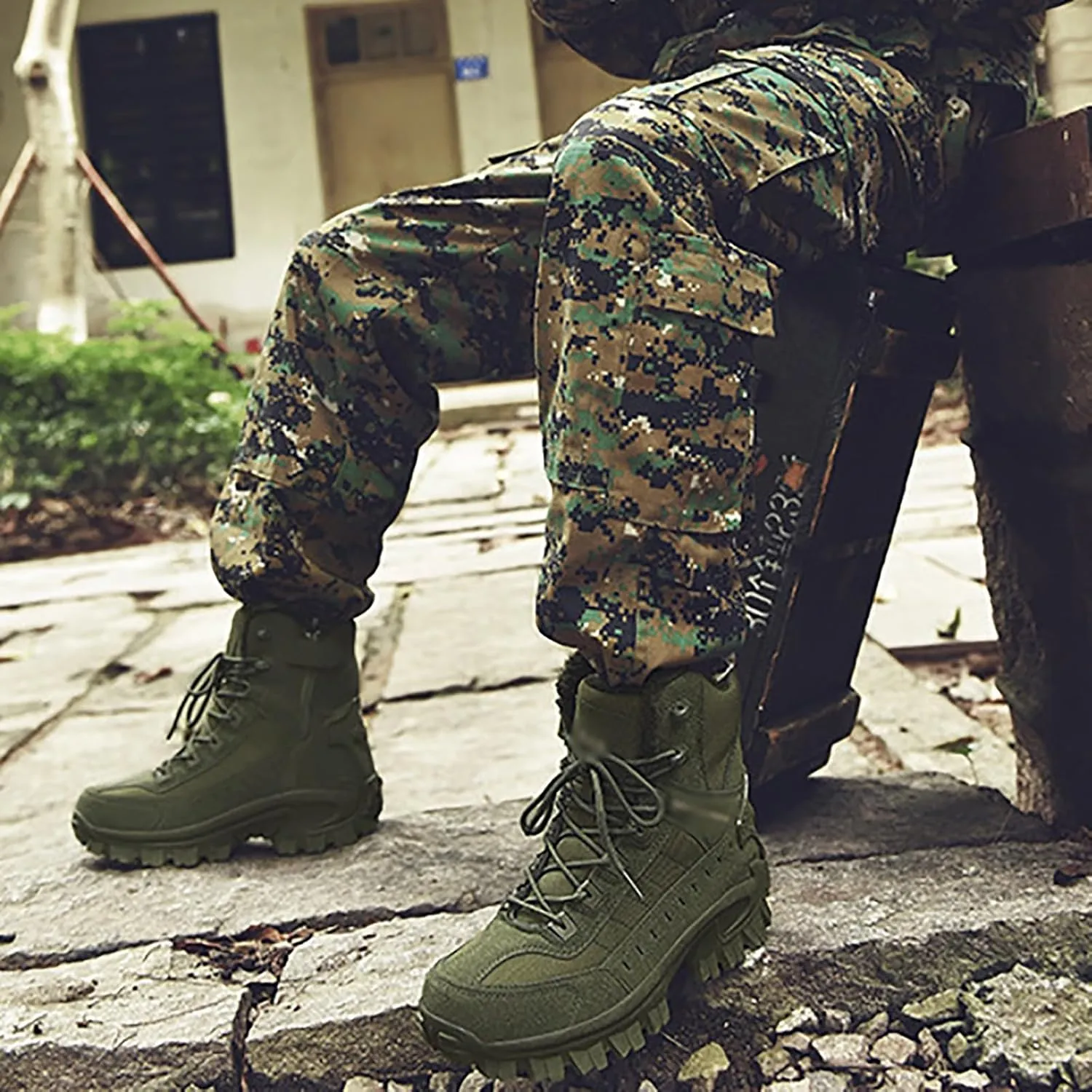 Military Army Combat Boots Mens Womens High-Top Tactical Outdoor Patrol Hiking Boots
