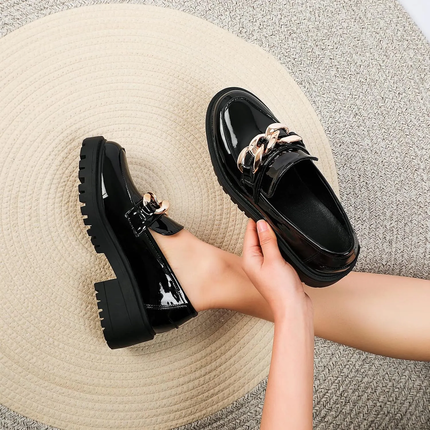 Mostrin Platform Loafers for Women with Chain Slip On Round Toe Chunky Loafer Shoes Penny Casual Lug Sole Business Shoes