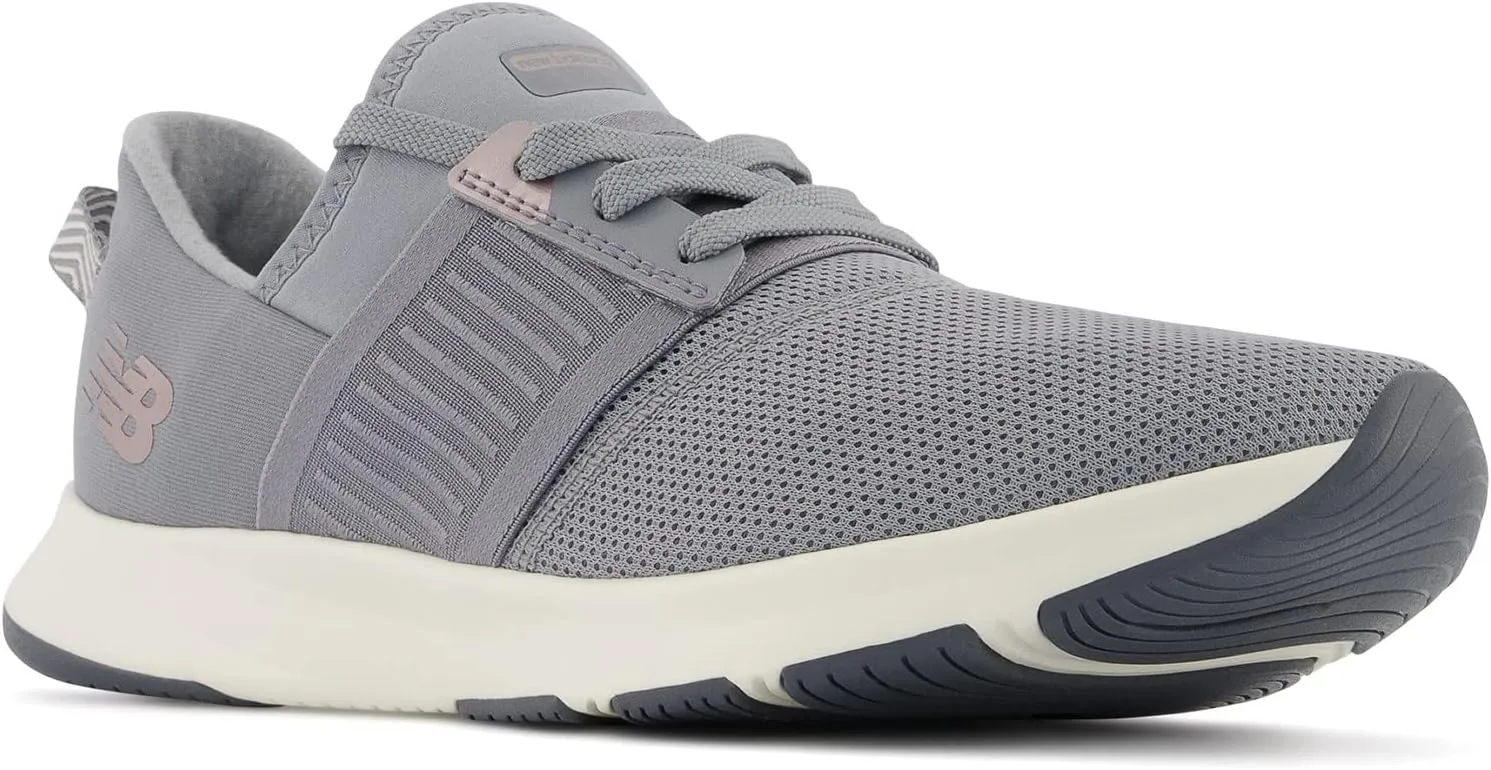 New Balance Women's Dynasoft Nrgv3 Cross Trainer