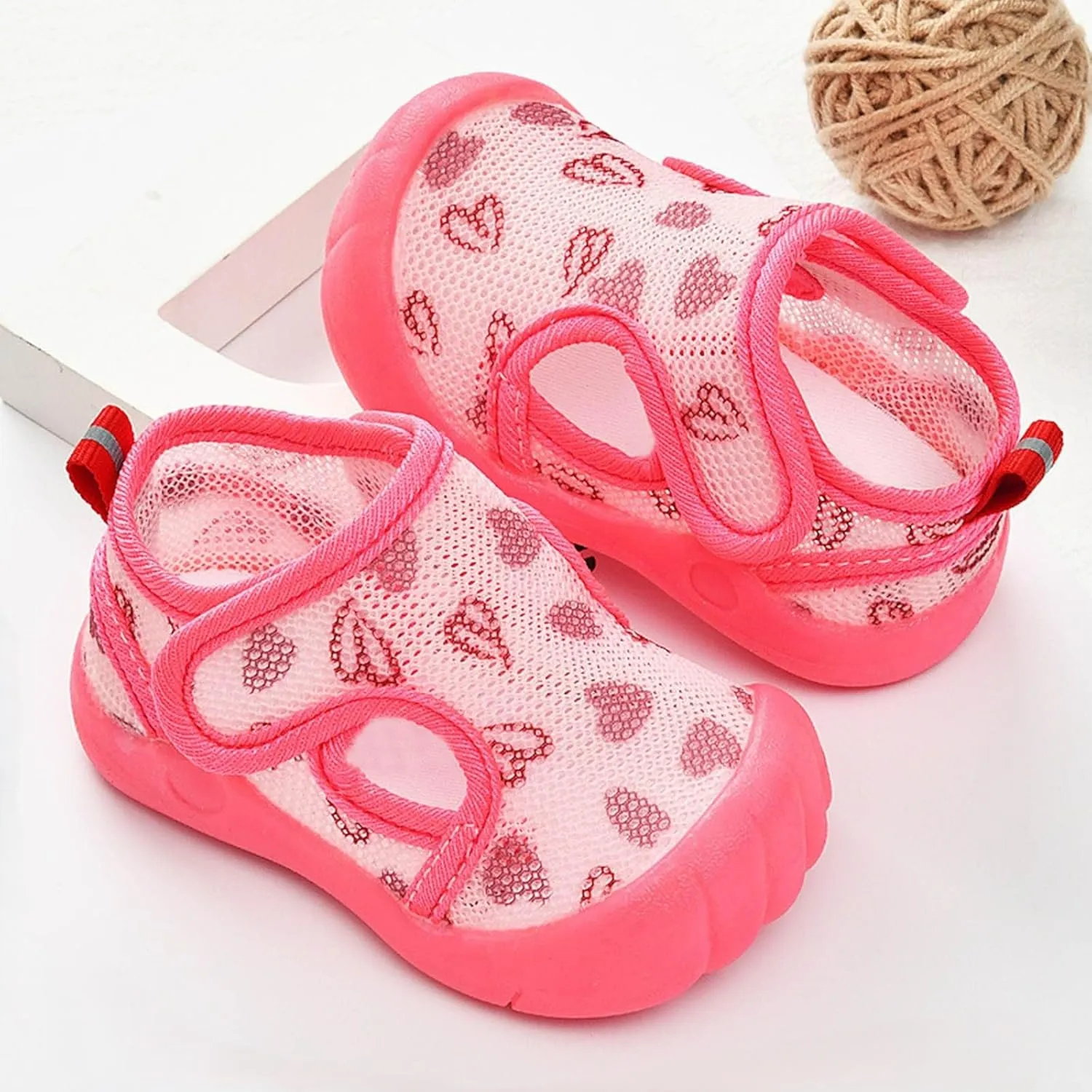 Non Slip Sneakers for Boys and Girls Toddler Water Shoes Barefoot Water Shoes for Kids Baby Wide Socks with Arch Support Breathable Baby Boys Sandals Walking Beach Swim Pool Toddle