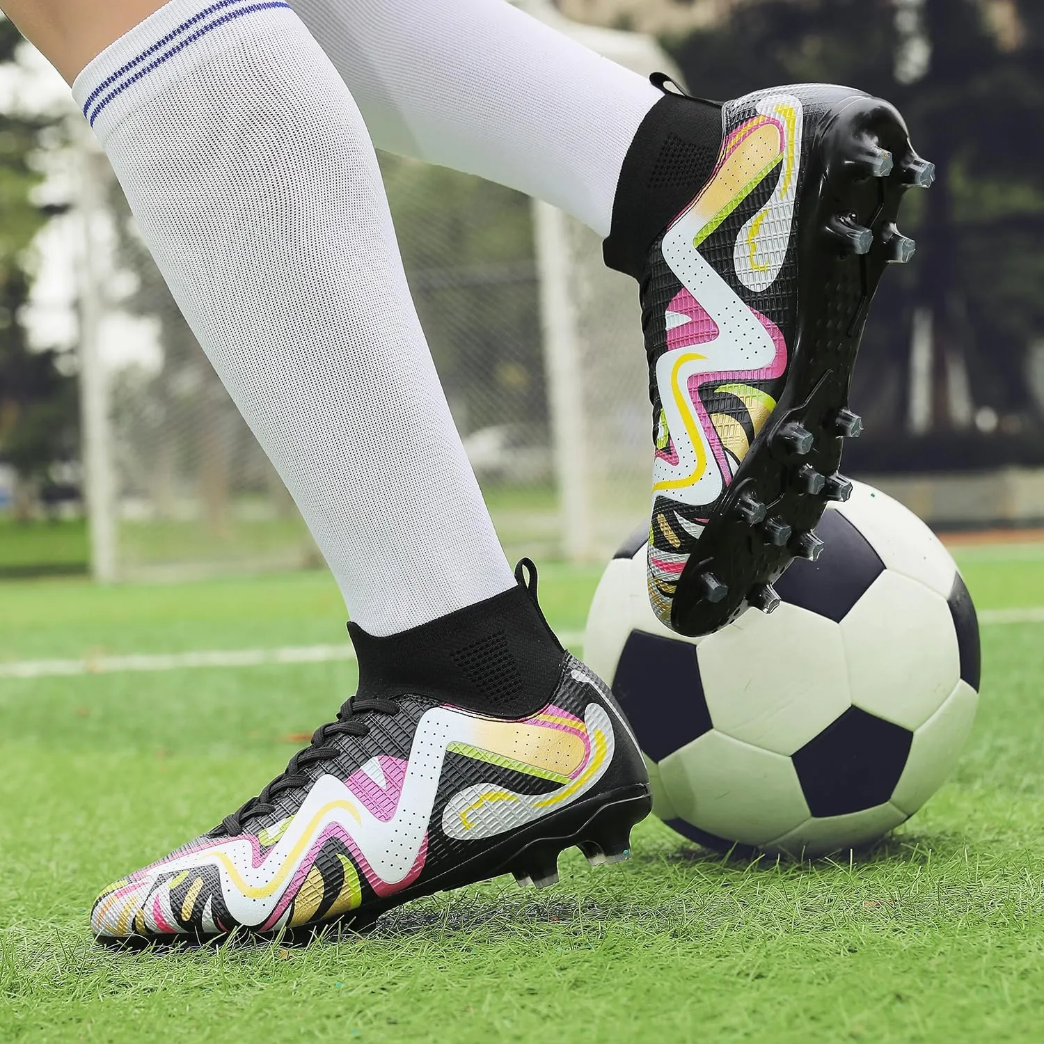 Soccer Cleats Mens Professional High Top Indoor Soccer Shoes Outdoor AG/FG Adults Youth Boys Football Training Sneakers