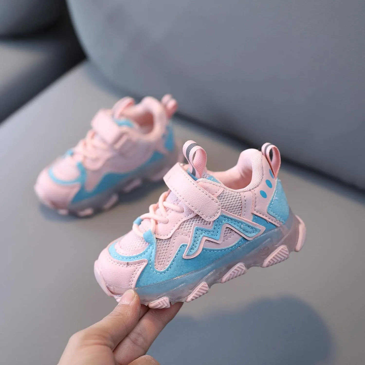 Toddler Baby Boys Girls LED Light Up Luminous Sneakers Casual Comfortable Breathable Slip On Running Sport Shoes