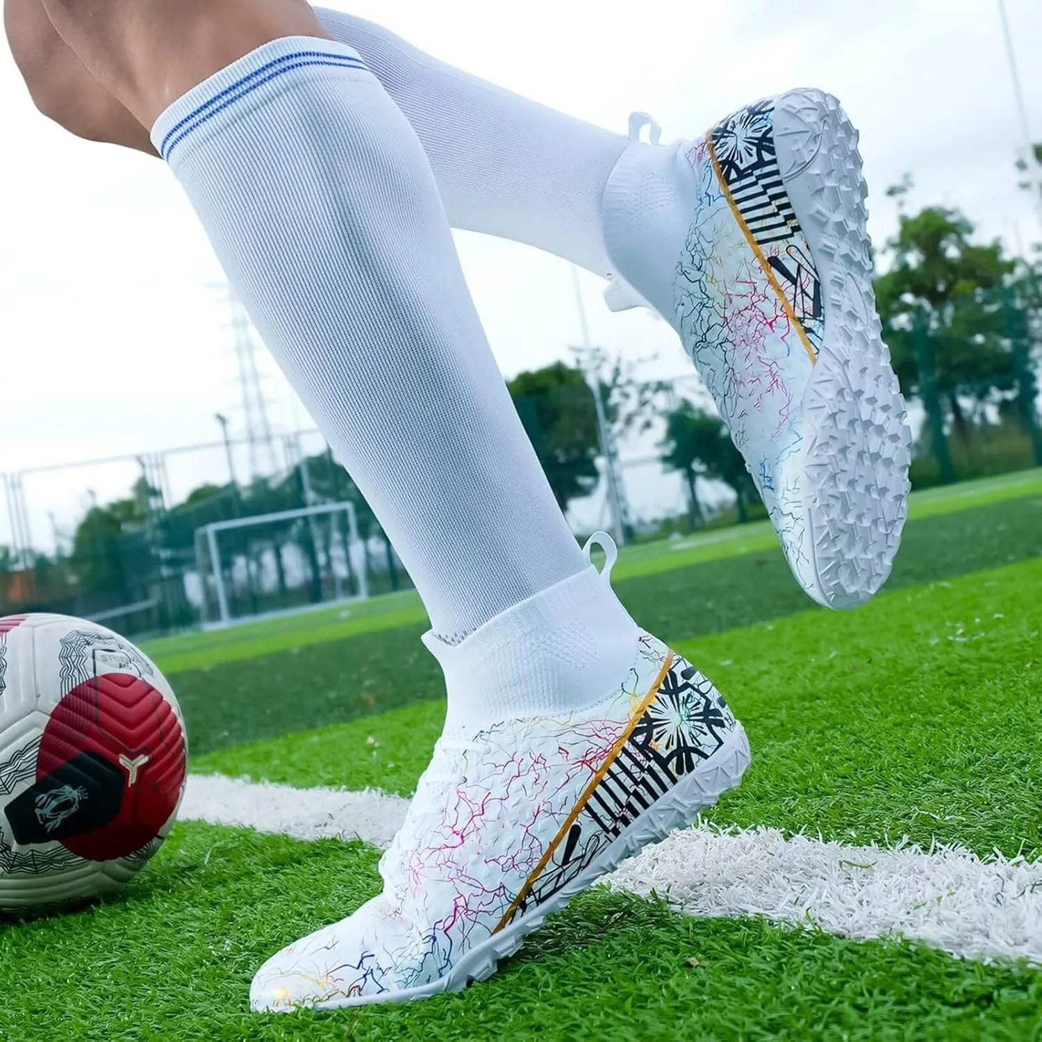 Unisex-Child Soccer Cleats Lightweight Training Football Shoes for Youth