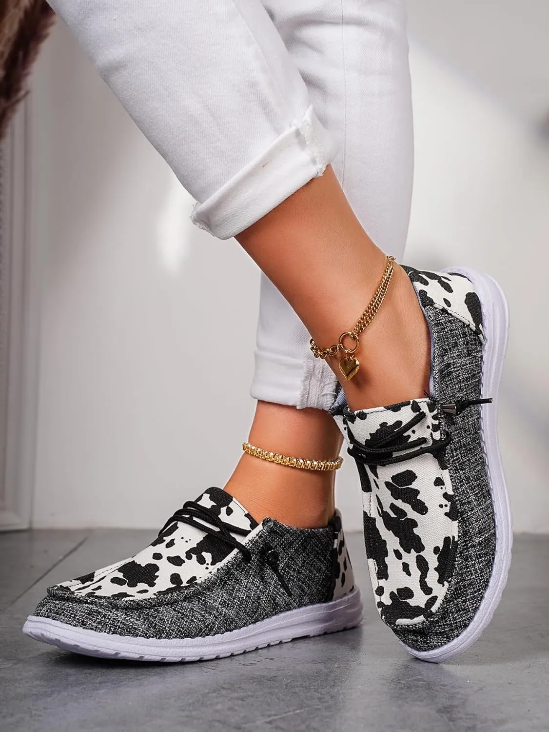 Unisex Lace-up Loafers Cow Pattern Splicing Canvas Slip-on Shoes Fashion Low Top Walking Driving Shoes,Lightweight Boat Breathable Flexible Casual for Daily Wear