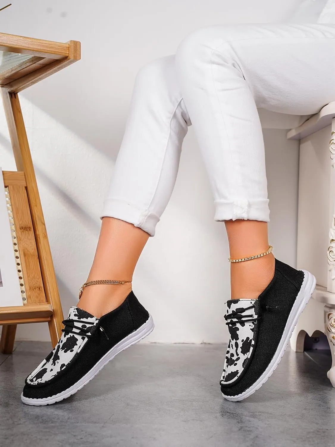 Unisex Lace-up Loafers Cow Pattern Splicing Canvas Slip-on Shoes Fashion Low Top Walking Driving Shoes,Lightweight Boat Breathable Flexible Casual for Daily Wear