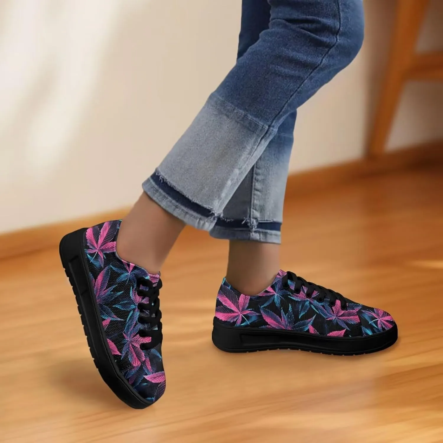 Women Classic Fashion Sneakers Lace Up Low Top Canvas Casual Sneakers Lightweight Breathable Comfort Wide Toe Shoes