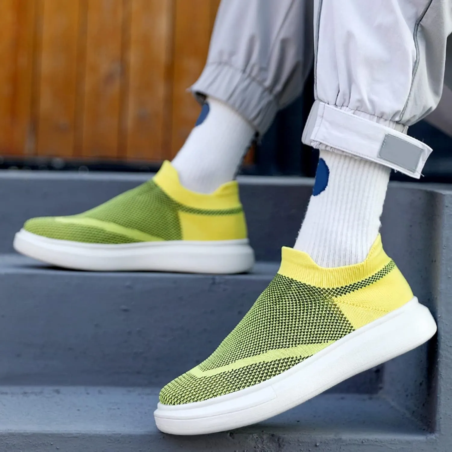 Womens Lightweight Slip On Loafers Casual Walking Shoes Comfortable Canvas Sneakers Non Slip Flat Flats