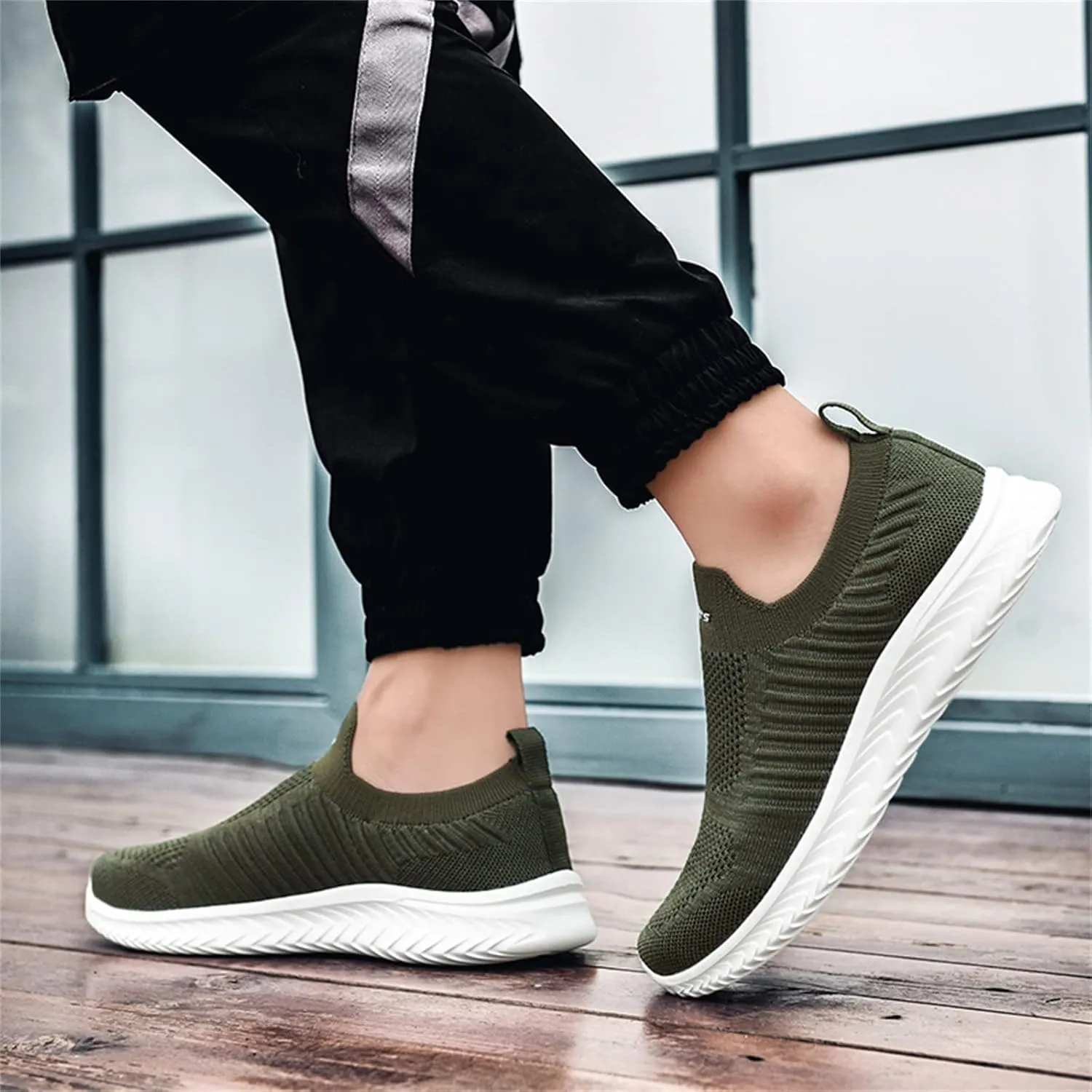 Womens Slip On Walking Shoes Non Slip Running Shoes Running Shoes for Women Arch Support Ladies Shoes Casual White Sneakers Brown Tennis Shoe Cross Trainer Shoe