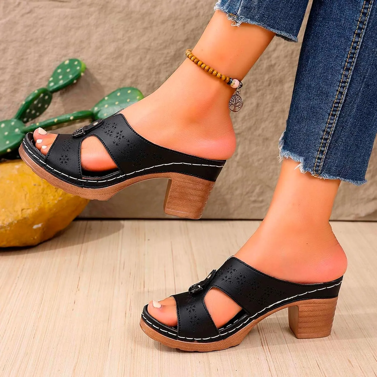 Women's Summer Fashion Sandals Mid Heel Open Toe Comfortable Casual Beach Walking Shoes for Women Stylish Slip On